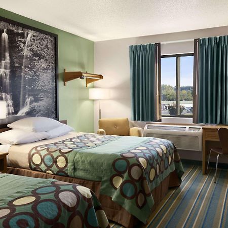 Super 8 By Wyndham Batesville Esterno foto
