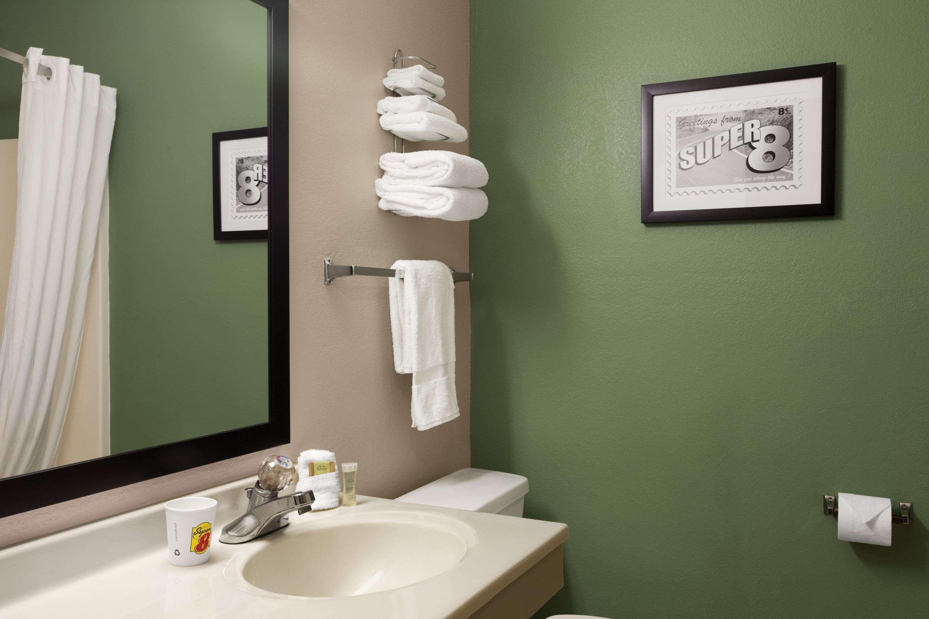 Super 8 By Wyndham Batesville Esterno foto