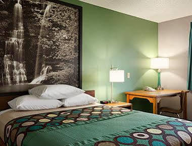 Super 8 By Wyndham Batesville Esterno foto